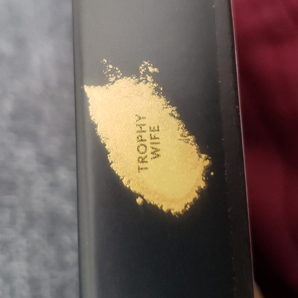 Fenty highlighter - Picture 5 of 6